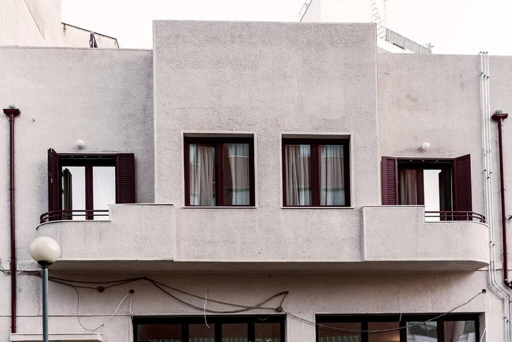 Όμορφο Δίχωρο Διαμέρισμα Στο Γκάζι Athen Eksteriør billede